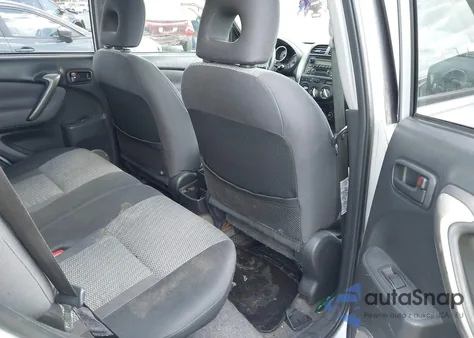 2004 Toyota Rav4 z USA, uszkodzony, nr VIN JTEHD20V940002751